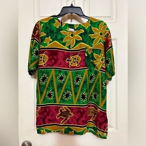 Dream island Hawaiian blouse turtle pattern size L